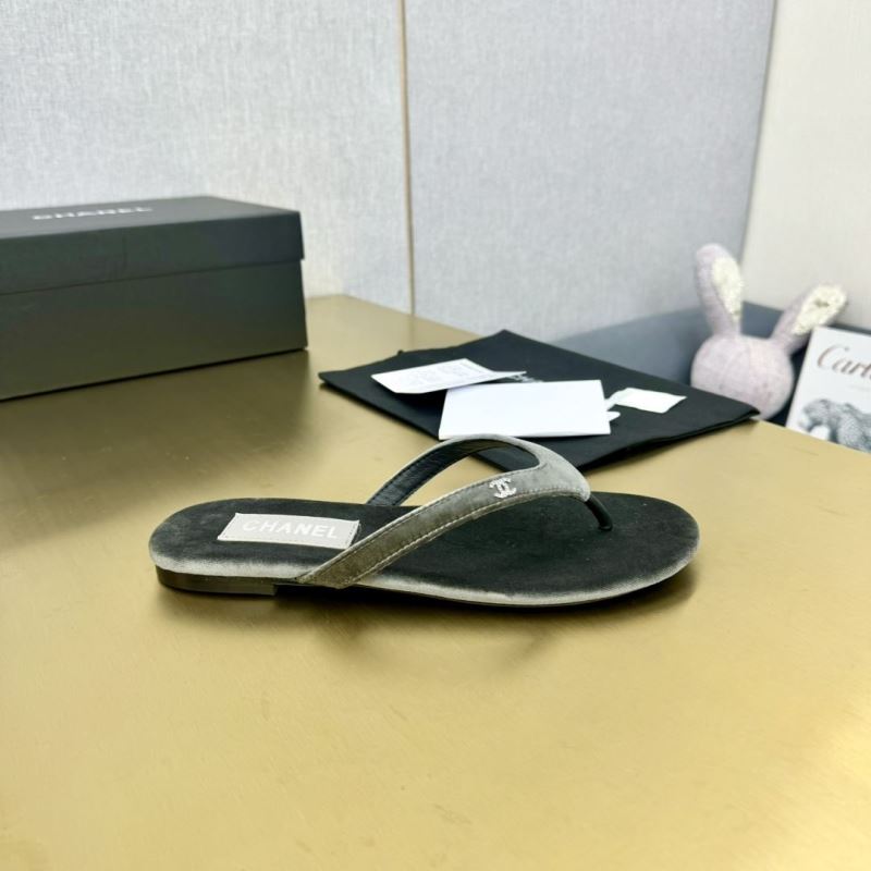 Ch*el slippers